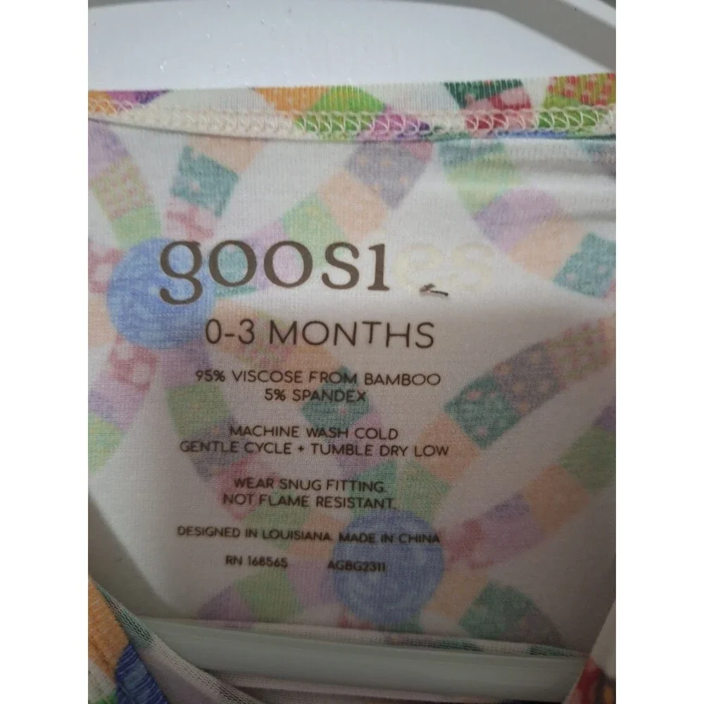 Goosies 0-3 Months Bamboo Knotted Gown Quilt Girl Print Fold-Over Mittens...